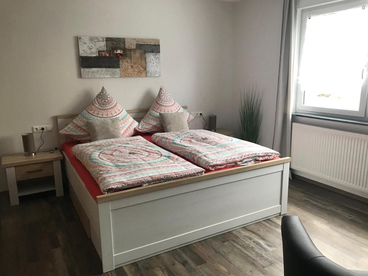 Ferien-/Monteurwohnung Am Ring Steinau an der Straße エクステリア 写真